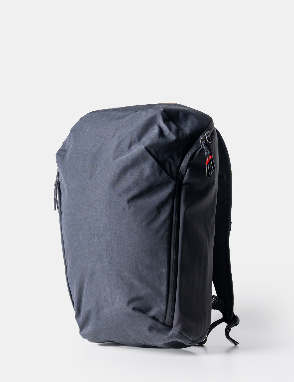 Matador® x Carryology® Redeye 24 - Early Bird Black Edition